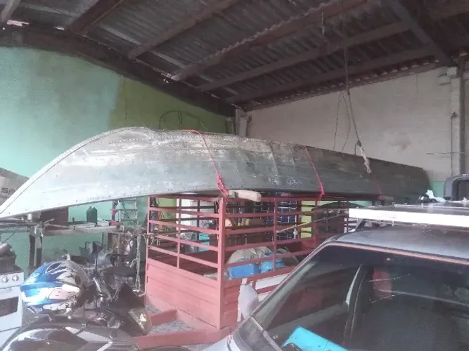 vende-se este barco