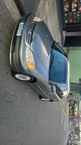 Honda Civic Sedan EX 1.7 16V 130cv Aut. 4P 2001