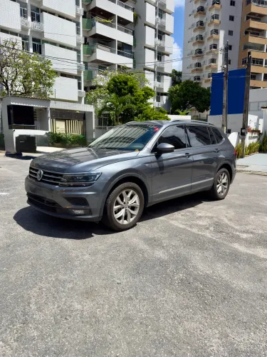Volkswagen Tiguan Allspac Comf 250 TSI 1.4 Flex 2018