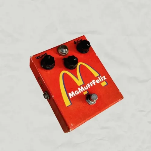 Pedal MGMusic MgMuffFeliz Vintage anos 2000 Raro
