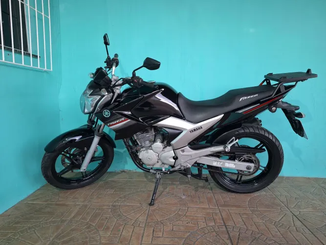 Yamaha Fazer 250 2015
