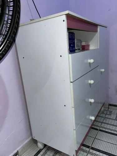Comoda para bebê 