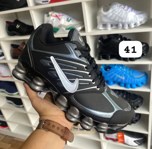 Promoção Tênis Nike shox