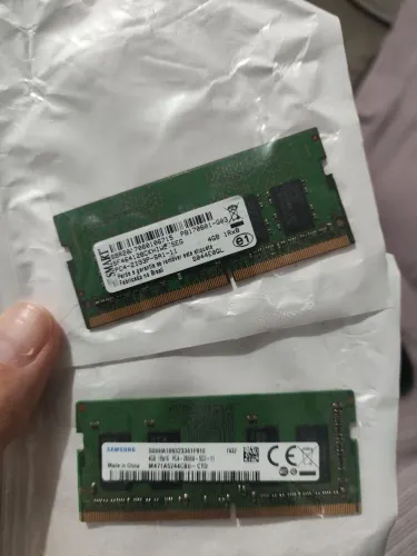 Kit de memória de 4gb cada ( 8gb) seminova por 149,00