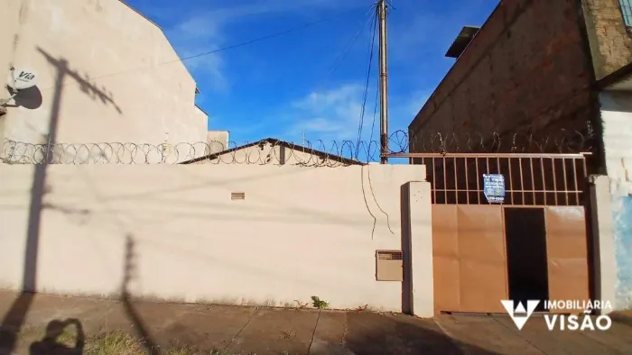 CASA PARA ALUGAR COM 02 QUARTOS, 01 VAGA NO PARQUE SÃO GERALDO