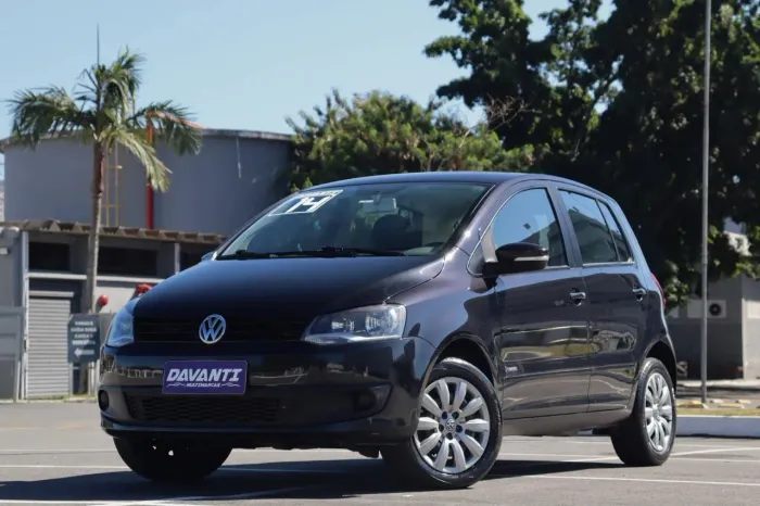 Volkswagen Fox 1.0 MI Total Flex 8V 5P 2014