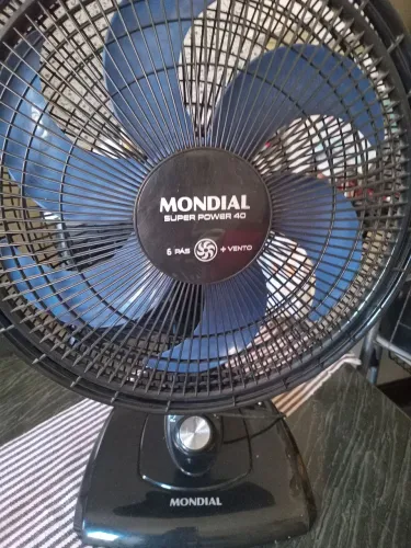 VENTILADOR DE MESA MONDIAL SUPER TURBO 40 CENTÍMETROS HÉLICE DE 3 PAS 3 VELOCIDADES