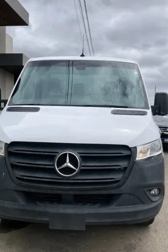 Vendo Caminhão Mercedes