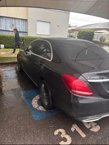 Mercedes-Benz C-200 Avantgarde 2.0 TB 16V 184cv Aut. 2016