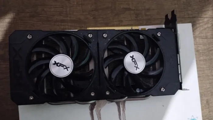 "XFX Radeon R9 380 4GB"