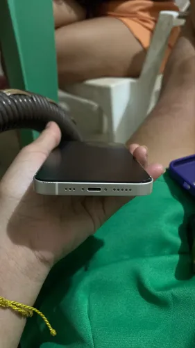 iPhone 14