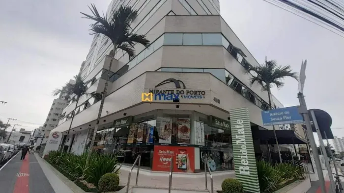 Sala Comercial. Bairro Centro, Itajaí.