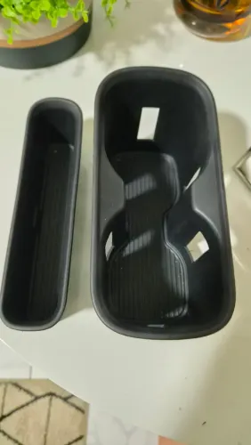 Geely EX2 Protetor porta copos e porta acessorioscelular