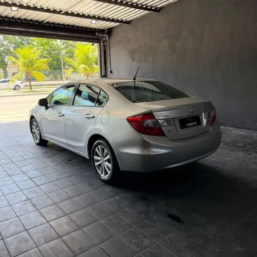 Honda Civic Sedan LXR 2.0 Flexone 16V Aut. 4P 2014