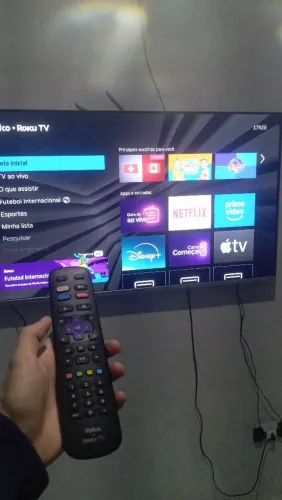 Aceito troca por tv menor mais volta. 50 polegadas Roku tv. 1300