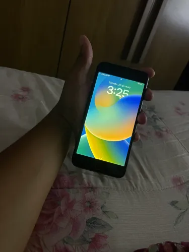 Vende se iPhone 8 Plus 