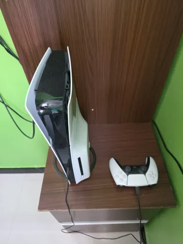 P s5 1T