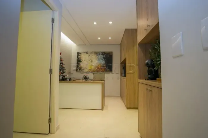 Sala comercial mobiliada 96,59m², Bairro Vila Ana Maria, (Zona Sul), em Ribeirão Preto/SP.