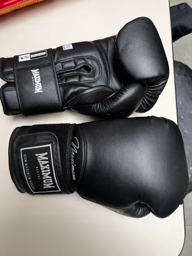 Luva Máximum Boxing