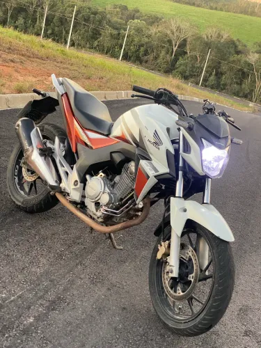 Twister 250f