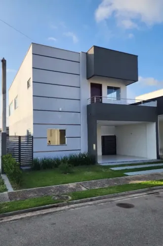 JB CASA DUPLEX NO CONDOMÍNIO ECOVILLE 2 COM 4 QUARTOS SENDO 1 SUÍTE MEDINDO 171,35M².