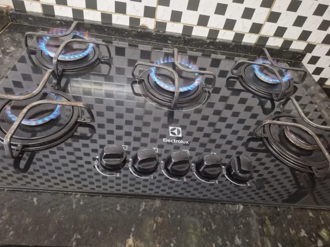 Fogão cooktop 5 bocas eletrolux