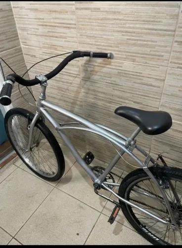 Bicicleta praiana (muito nova)