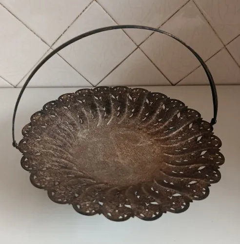 Fruteira antiga em prata