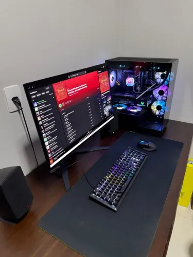 PC Ryzen 9 9900X3D, RTX 4070TI ASUS TUF, 32GB DDR5 Corsair 6000, 2TB NVME Samsung 990 PRO