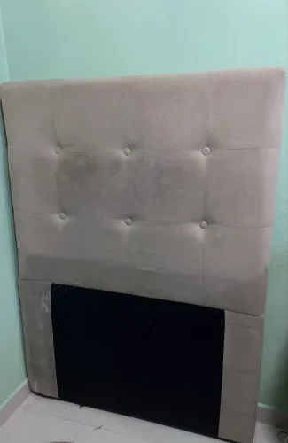Cabeceira de cama de solteiro