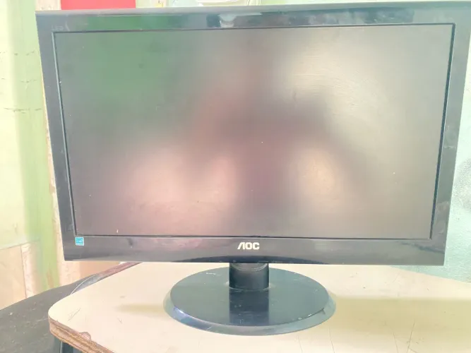 Monitor 20 polegadas