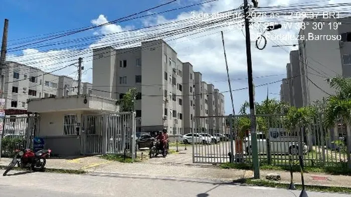 Apartamento no BARROSO em Fortaleza/CE - Caixa *7529