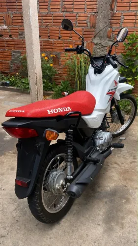 HONDA POP 100 2025 8500 KM R$13.800,00