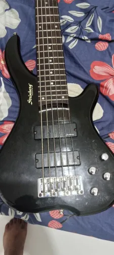 Contra baixo strinberg 6 cordas 
