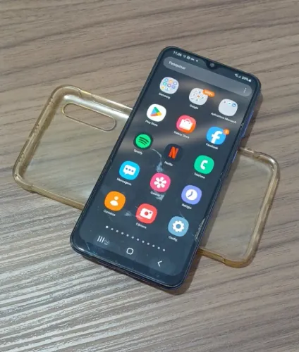 CELULAR A30S ÚNICO DONO SEM NENHUMA MANUTENÇÃO