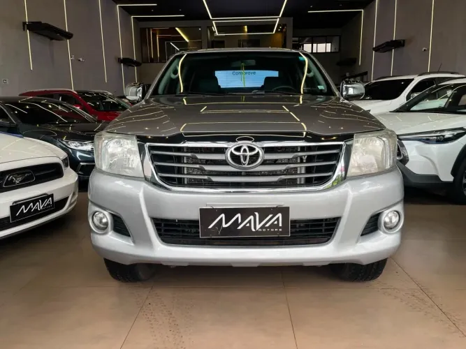 Toyota Hilux CD SR 4X2 2.7 16v/2.7 Flex Aut. 2015