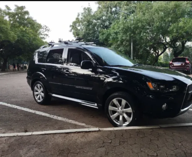Mitsubishi Outlander 3.0/ GT 3.0 V6 Aut. 2013