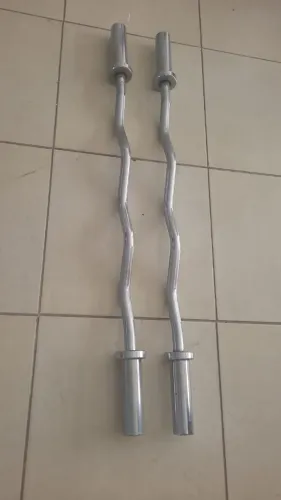 Barras W olímpica e olímpicas retas 