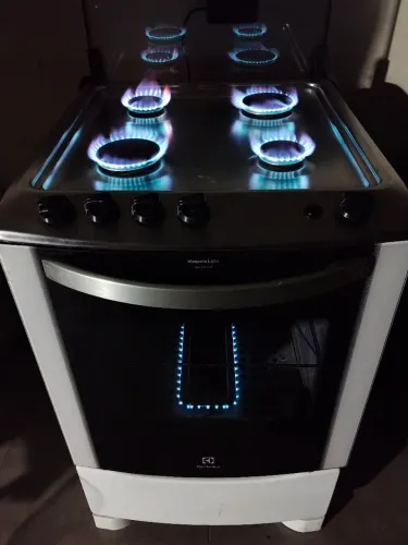 FOGÃO ELECTROLUX SEMI NOVO AUTOMÁTICO ENTREGAMOS 