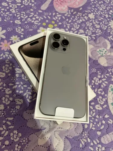 iPhone 15 pro Max 256GB