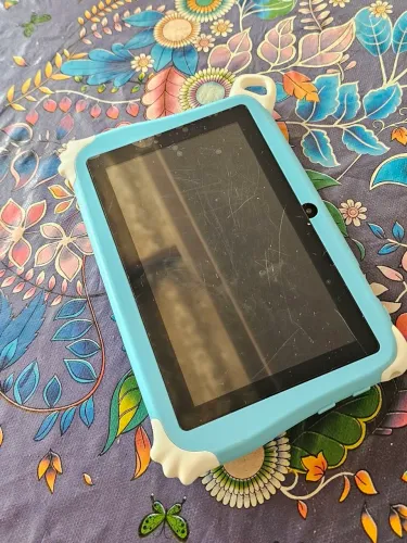 Vende-se Tablet Cidea CM86 Kids 6GB de RAM / 128GB / Tela 7" - Azul - seminovo