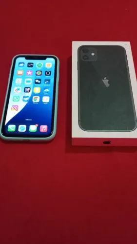iPhone 11