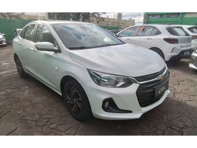 Chevrolet Onix Plus LT 1.0 12V Flex Mec. 4P 2025