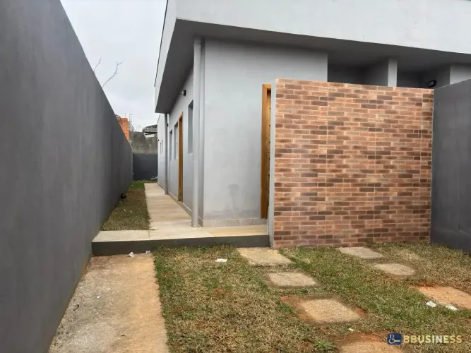 Casa à venda com 2 quartos, sendo 1 suíte - Jardim Japão (Caucaia do Alto), Cotia, SP