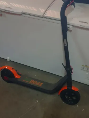 Patinete elétrico com defeito