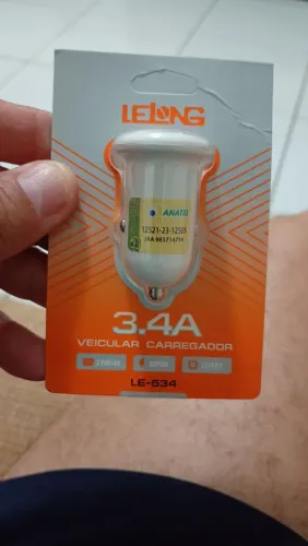 Carregador veicular para celular ou iPhone