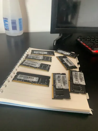 Vendo 8x memórias ram ddr4 notebook 