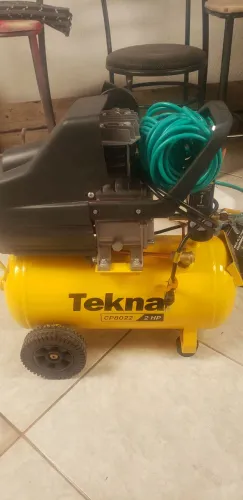 Compressor TEKNA 20L