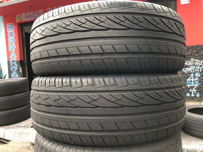 Pneus 215/55/18 por 480$ os 2 seminovos instalados zerados