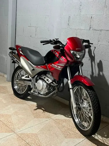 Nx Falcon 400 2008